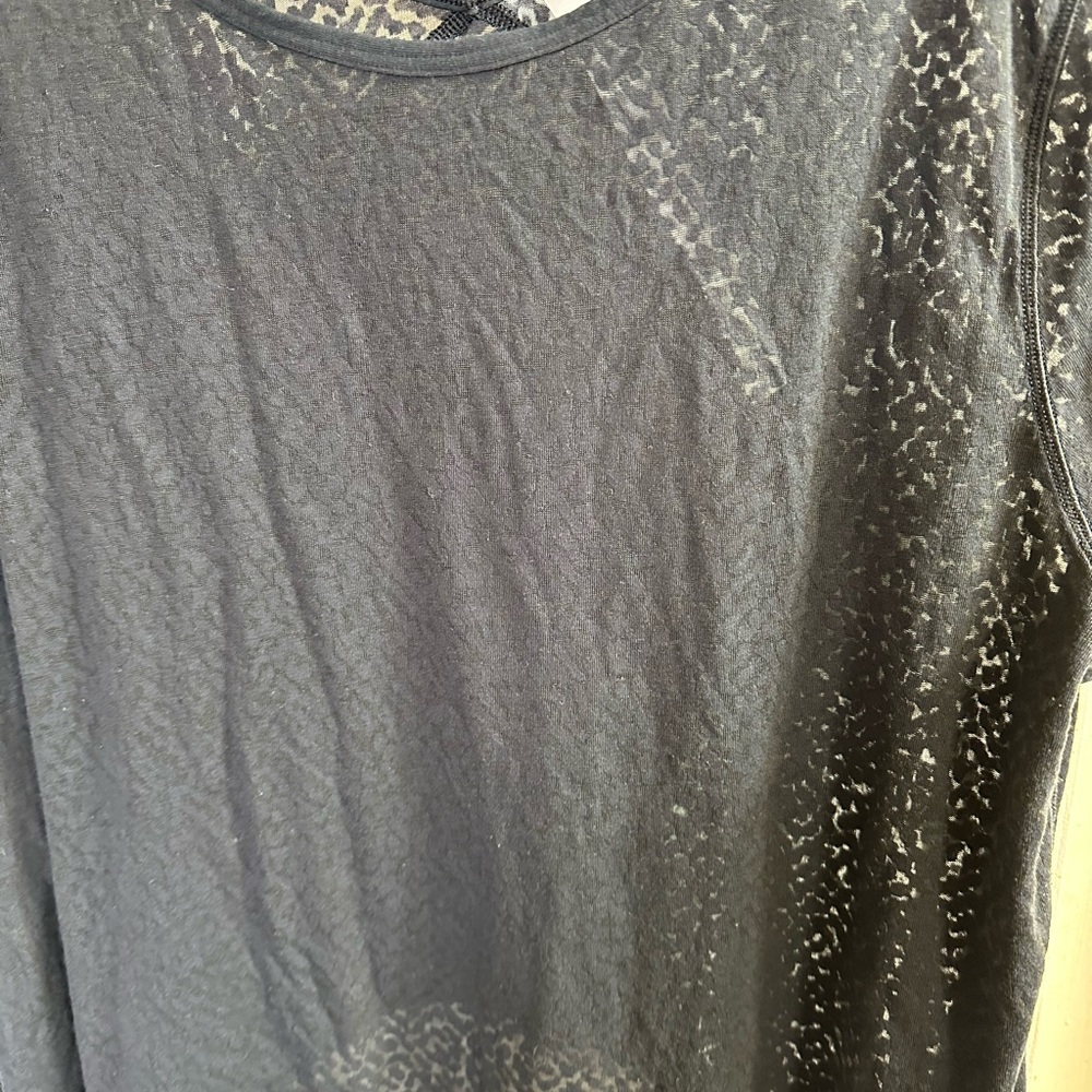 Lululemon top